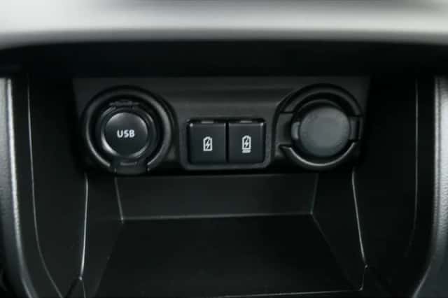 Suzuki Swift (2025) thumbnail 21