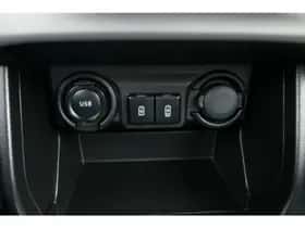 Suzuki Swift (2025) thumbnail 21