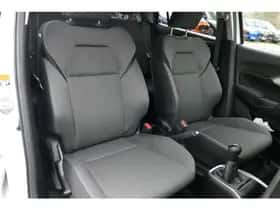 Suzuki Swift (2025) thumbnail 23