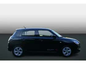 Suzuki Swift (2026) thumbnail 4