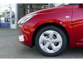 Suzuki Swift (2026) thumbnail 4