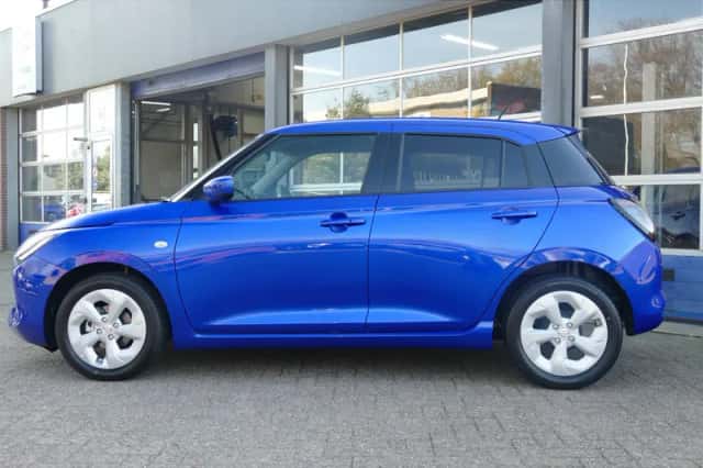 Suzuki Swift (2026) thumbnail 2