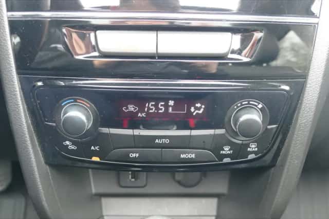 Suzuki Vitara (2019) thumbnail 17