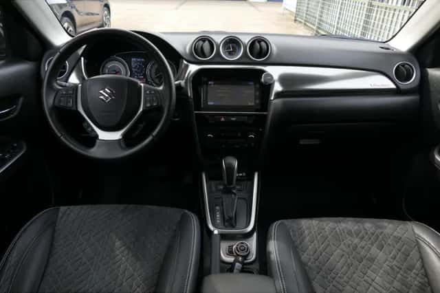 Suzuki Vitara (2019) thumbnail 9