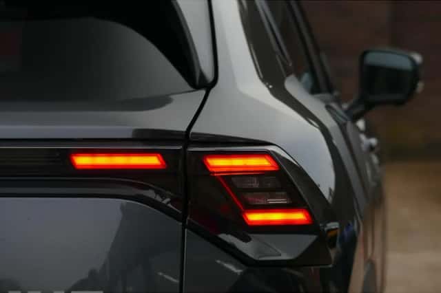 Suzuki E Vitara (2026) thumbnail 7