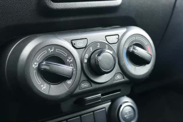 Suzuki Ignis (2020) thumbnail 20