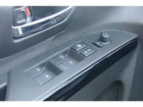 Suzuki S-Cross (2026) thumbnail 8
