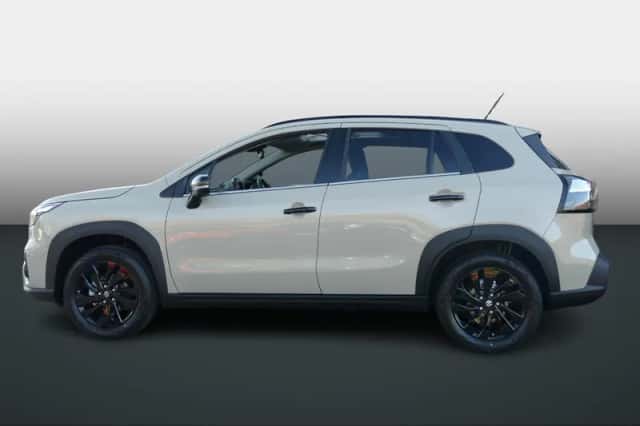 Suzuki S-Cross (2026) thumbnail 2