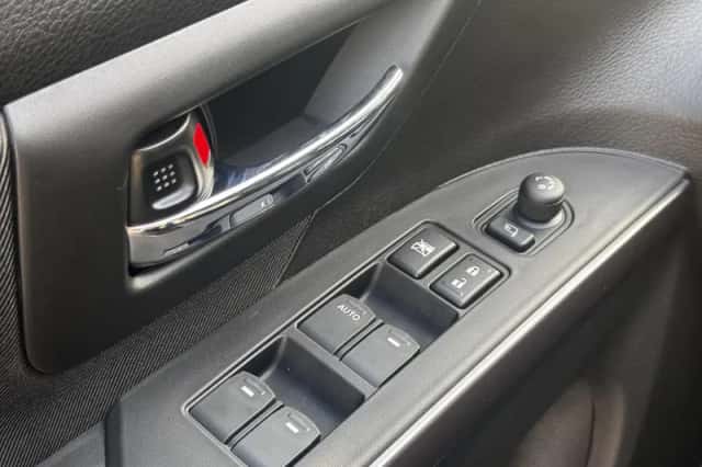 Suzuki S-Cross (2026) thumbnail 11