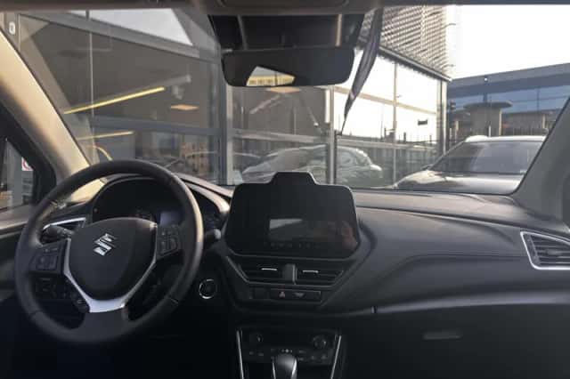 Suzuki S-Cross (2026) thumbnail 9