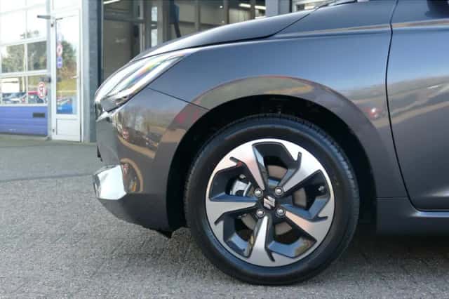 Suzuki Swift (2026) thumbnail 3