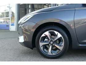 Suzuki Swift (2026) thumbnail 3