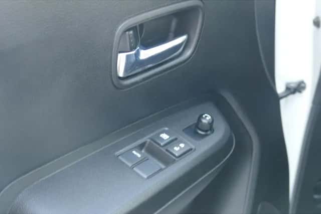 Suzuki Ignis (2023) thumbnail 24