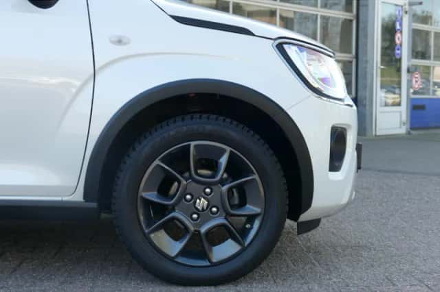 Suzuki Ignis (2023) thumbnail 5