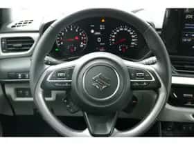 Suzuki Swift (2024) thumbnail 11