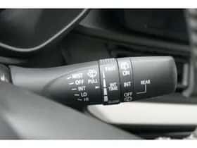 Suzuki Swift (2024) thumbnail 16
