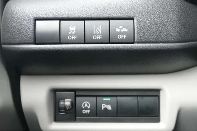 Suzuki Swift (2024) thumbnail 23