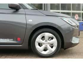 Suzuki Swift (2026) thumbnail 4