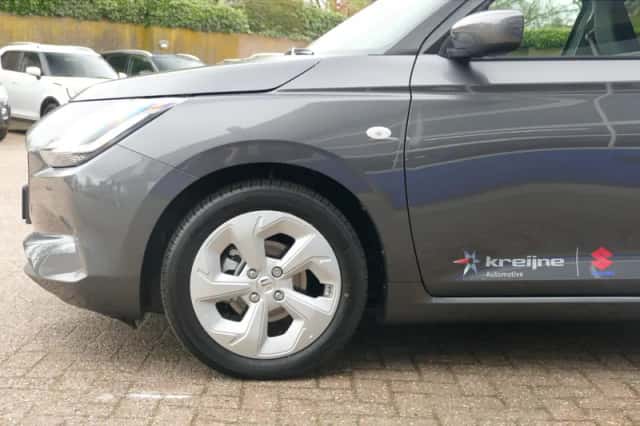 Suzuki Swift (2026) thumbnail 5