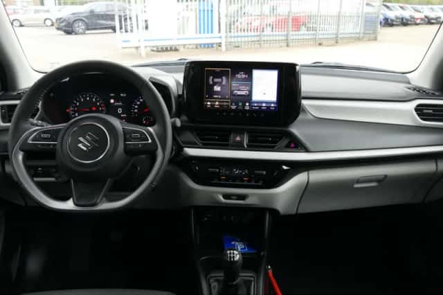 Suzuki Swift (2026) thumbnail 9