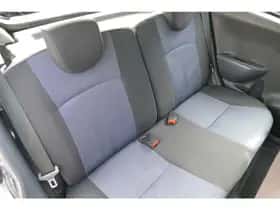 Suzuki Alto (2015) thumbnail 17