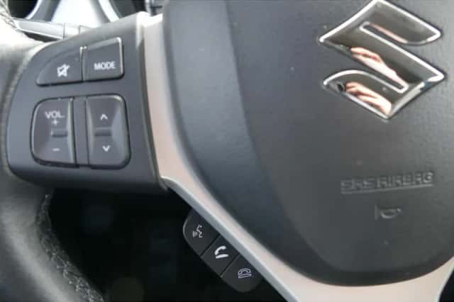 Suzuki Vitara (2019) thumbnail 12