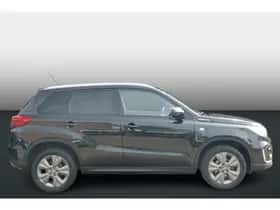 Suzuki Vitara (2019) thumbnail 3