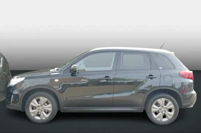 Suzuki Vitara (2019) thumbnail 4