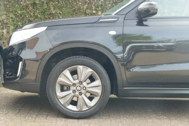 Suzuki Vitara (2019) thumbnail 6