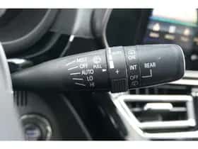 Suzuki S-Cross (2024) thumbnail 16