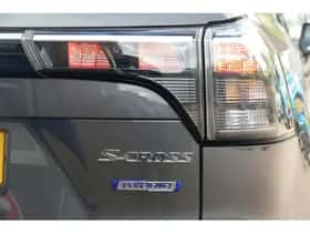 Suzuki S-Cross (2024) thumbnail 5