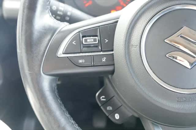 Suzuki Jimny (2023) thumbnail 20