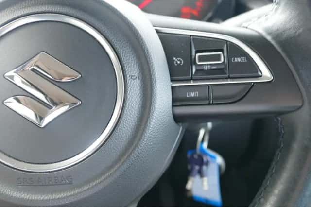 Suzuki Jimny (2023) thumbnail 21
