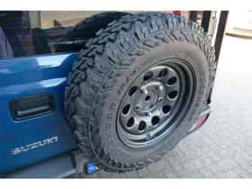 Suzuki Jimny (2023) thumbnail 7