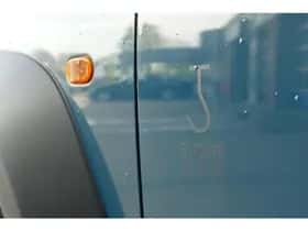 Suzuki Jimny (2023) thumbnail 9