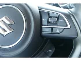 Suzuki Swift (2023) thumbnail 13