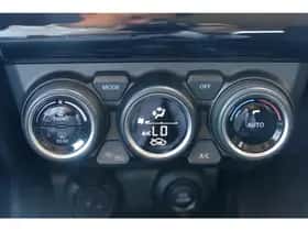 Suzuki Swift (2023) thumbnail 18