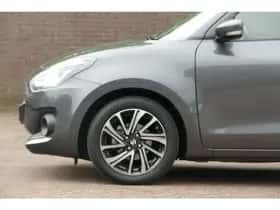 Suzuki Swift (2023) thumbnail 4