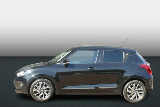 Suzuki Swift (2023) thumbnail 2