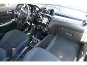 Suzuki Swift (2023) thumbnail 11