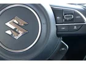 Suzuki Swift (2023) thumbnail 13
