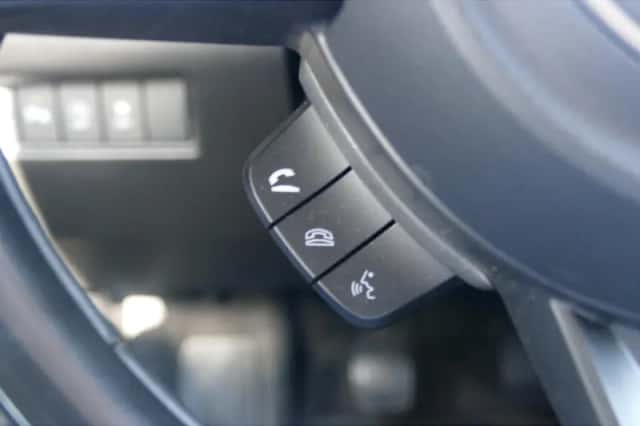 Suzuki Swift (2023) thumbnail 14