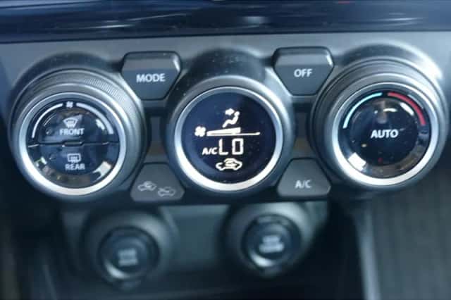 Suzuki Swift (2023) thumbnail 19