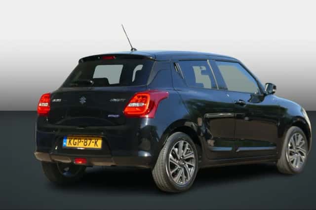 Suzuki Swift (2023) thumbnail 3