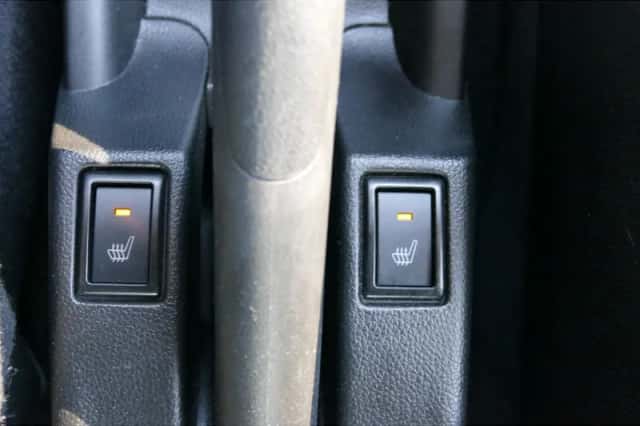 Suzuki Swift (2023) thumbnail 21