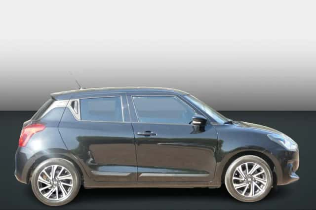 Suzuki Swift (2023) thumbnail 4
