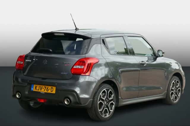 Suzuki Swift (2024) thumbnail 2
