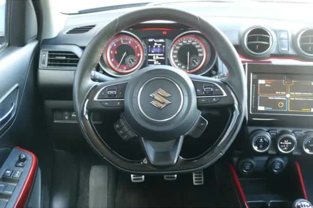 Suzuki Swift (2024) thumbnail 14