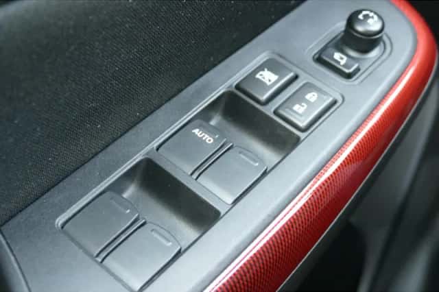 Suzuki Swift (2024) thumbnail 25