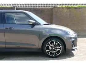 Suzuki Swift (2024) thumbnail 5